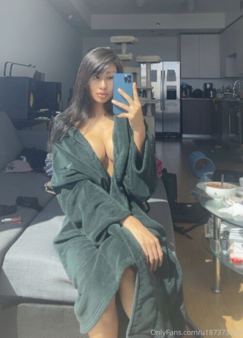 Kimmy Kums / Kimthebustyasian / thaiprincess19 Nude Leaked Onlyfans Photo Kimmy Kums / Kimthebustyasian / thaiprincess19 Nude Leaked Onlyfans Photo