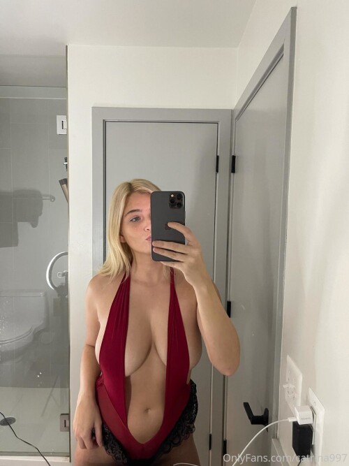 Thecourtneynextdoor / Catrina997 Nude Leaked Onlyfans Photo