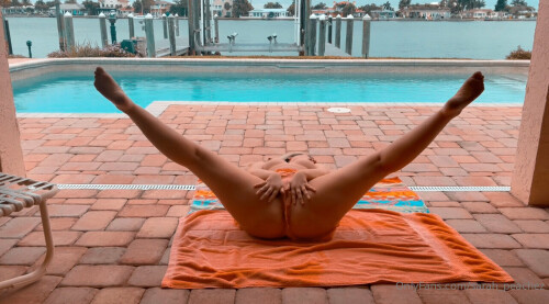 Sarah Peachez | Real Peachez Nude Leaked Onlyfans Photo Sarah Peachez | Real Peachez Nude Leaked Onlyfans Photo