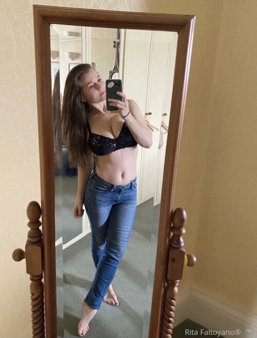 Rita Faltoyano Nude Leaked Onlyfans Photo Rita Faltoyano Nude Leaked Onlyfans Photo