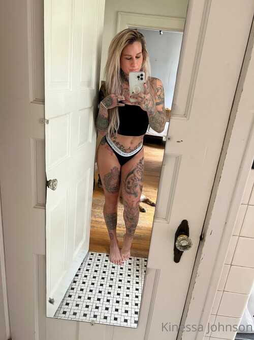 Kinessa Johnson / madaamhuntress Nude Leaked Onlyfans Photo Kinessa Johnson / madaamhuntress Nude Leaked Onlyfans Photo
