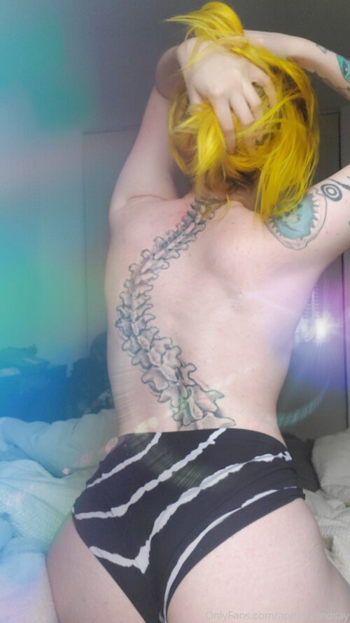 aprilinalindsay Nude Leaked Onlyfans Photo
