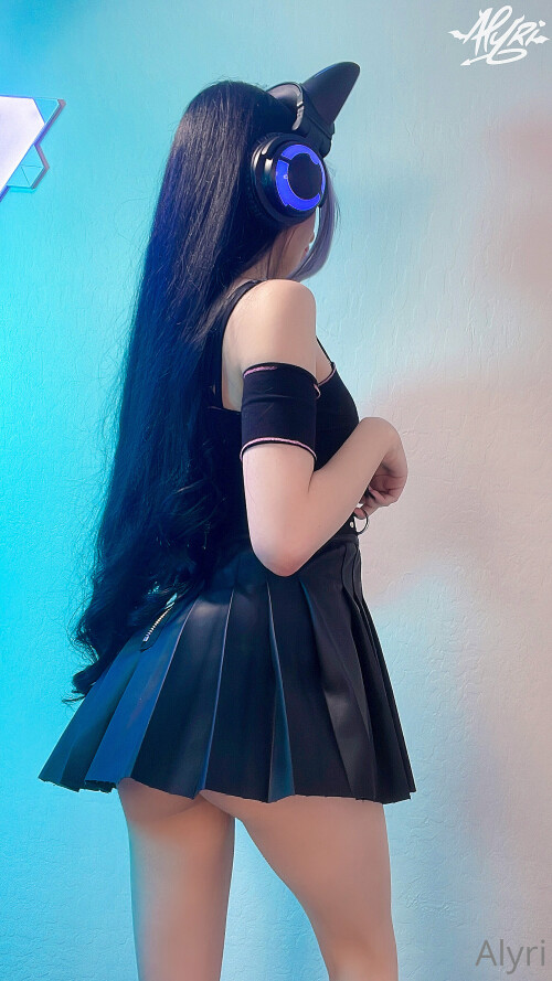1836x3264_7a46ad9e1534e55fb87b3cd7b22e7a95.md.jpg