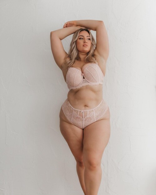 Mikaela Reidy Nude Leaked Onlyfans Photo Mikaela Reidy Nude Leaked Onlyfans Photo