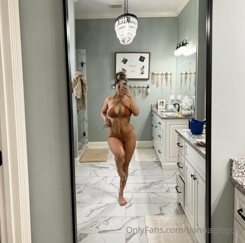 Tianna Gregory Nude Leaked Onlyfans Photo Tianna Gregory Nude Leaked Onlyfans Photo