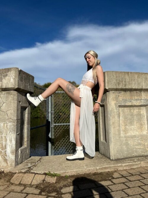 Becca Lynn - imbeccalynnn Nude Leaked Onlyfans Photo Becca Lynn - imbeccalynnn Nude Leaked Onlyfans Photo