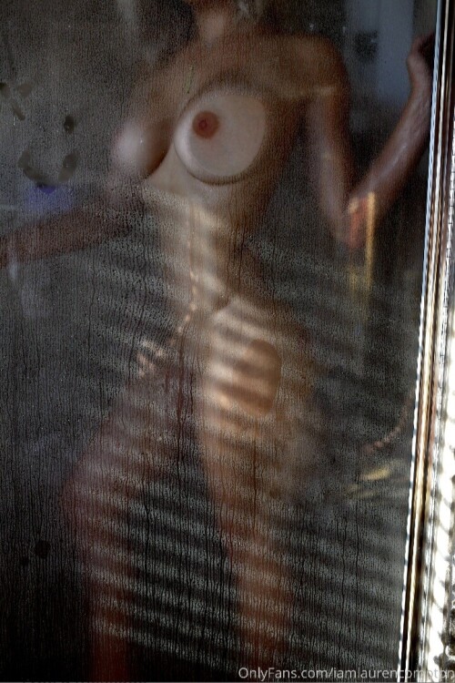 Lauren Compton Nude Leaked Onlyfans Photo Lauren Compton Nude Leaked Onlyfans Photo