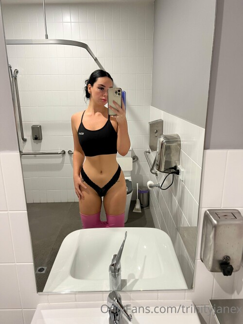trinityjanex / Trinity Jane Nude Leaked Onlyfans Photo trinityjanex / Trinity Jane Nude Leaked Onlyfans Photo
