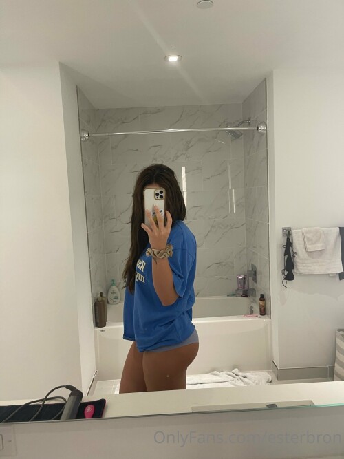 Esterbron Nude Leaked Onlyfans Photo Esterbron Nude Leaked Onlyfans Photo
