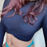 model profile picture