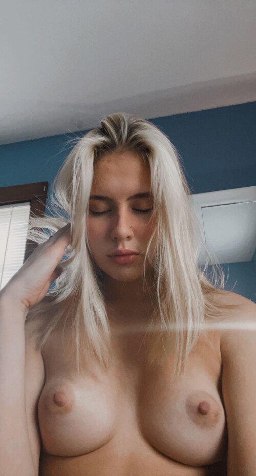 Katbbg / Katherine_blck Nude Leaked Onlyfans Photo Katbbg / Katherine_blck Nude Leaked Onlyfans Photo