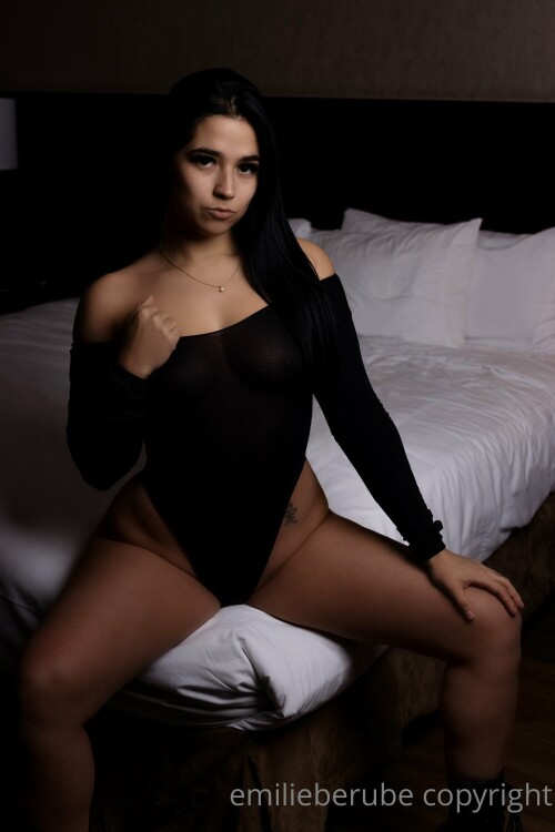 Émilie Bérubé / emilieberube / emilieberubefree Nude Leaked Onlyfans Photo Émilie Bérubé / emilieberube / emilieberubefree Nude Leaked Onlyfans Photo