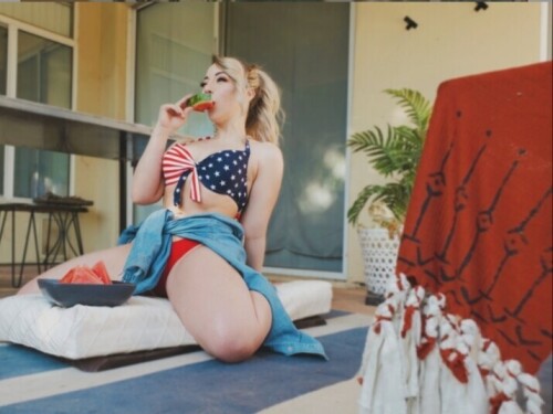 Itsrainingneon Nude Leaked Onlyfans Photo