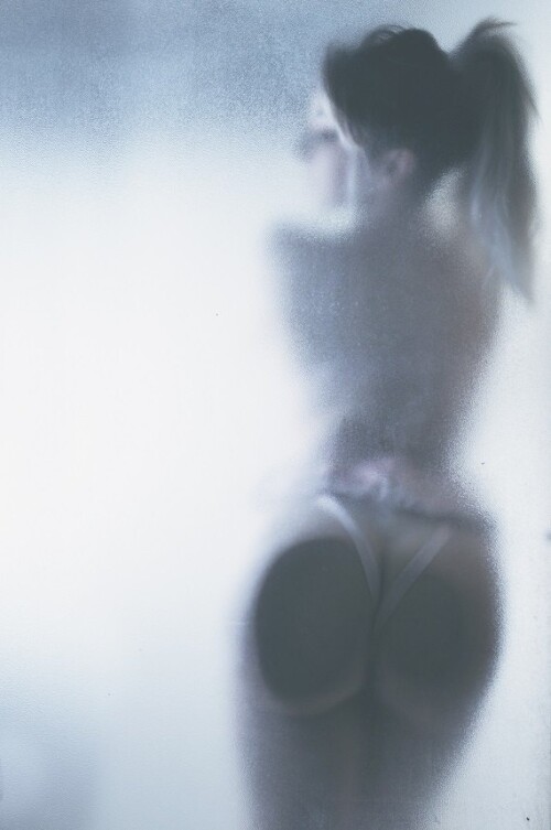 Itsrainingneon Nude Leaked Onlyfans Photo
