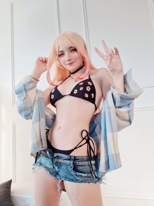 FLbY0TNX0AMYdHx.md.jpg