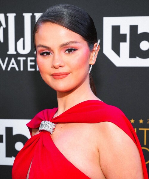 gomezftme_275689268_155150090235850_3704746227792339650_n.md.jpg