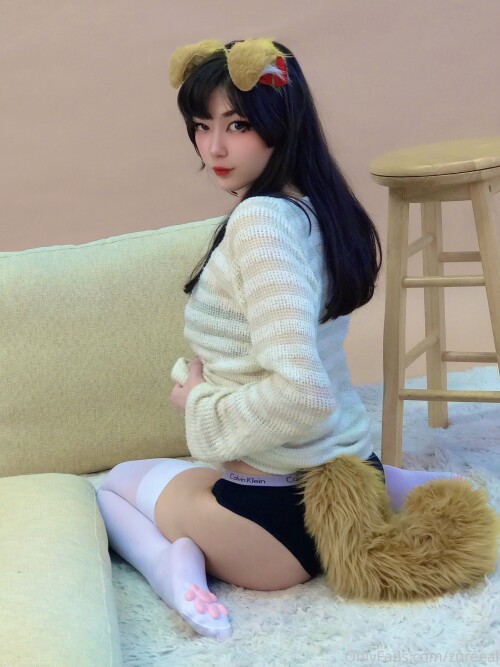 Zureeal Nude Leaked Onlyfans Photo