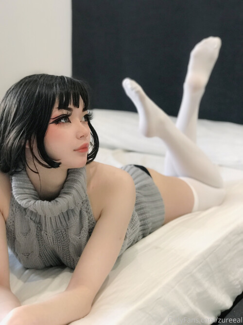 Zureeal Nude Leaked Onlyfans Photo