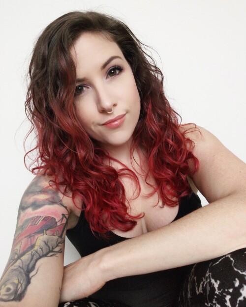 Renee-15f85220e804abdfeb.md.jpg