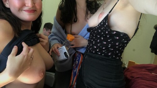 Snapchat-2111522017.jpg