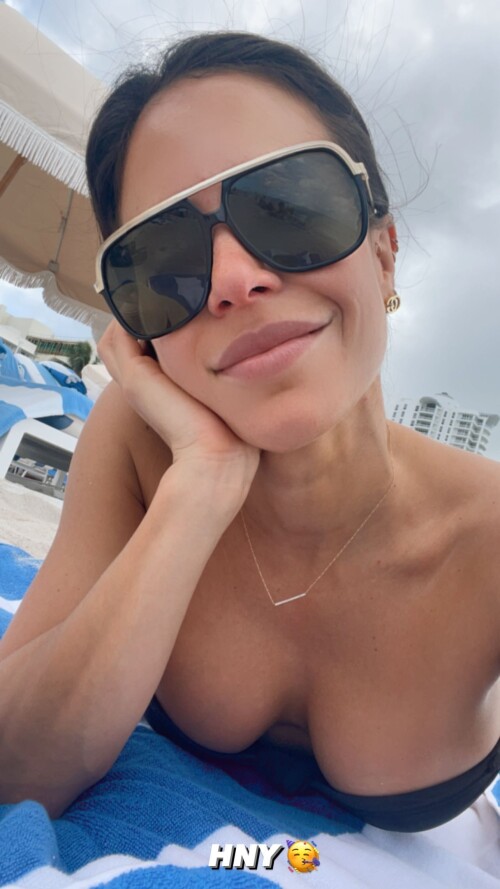 charlyontv_story_2741715443964165596_12530511.jpg
