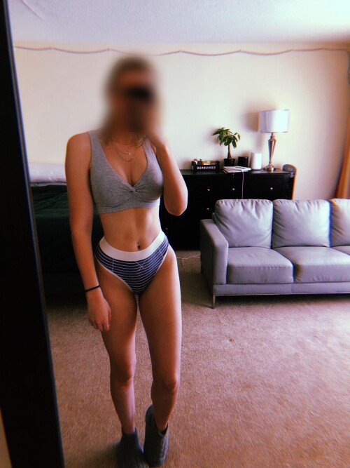 xrmtbh0ft7151.jpg