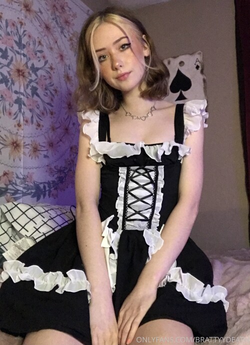 brattydeath2.0 | brattyydeath | brattydeath | cherry_grl Nude Leaked Onlyfans Photo