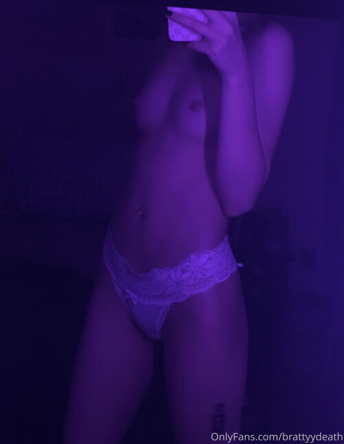 brattydeath2.0 | brattyydeath | brattydeath | cherry_grl Nude Leaked Onlyfans Photo