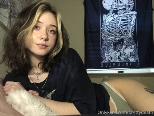 brattydeath2.0 | brattyydeath | brattydeath | cherry_grl Nude Leaked Onlyfans Photo