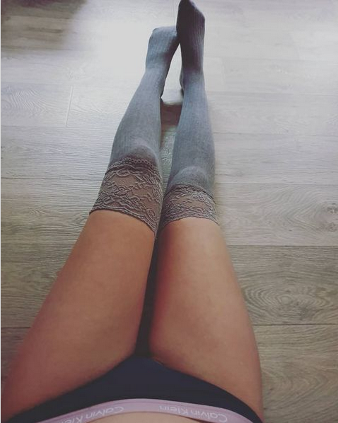 Screenshot-2022-03-14-at-23-55-06-Little-Bee-on-Instagram-Love-high-socks--instagirl-redhead-redhairgingergirl-smile-happyday-selfie-photooftheday-selfie-photo-highsocks-stockings.png