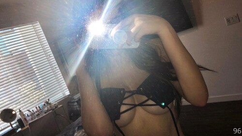 Ally Hardesty | allygatorrz Nude Leaked Onlyfans Photo Ally Hardesty | allygatorrz Nude Leaked Onlyfans Photo