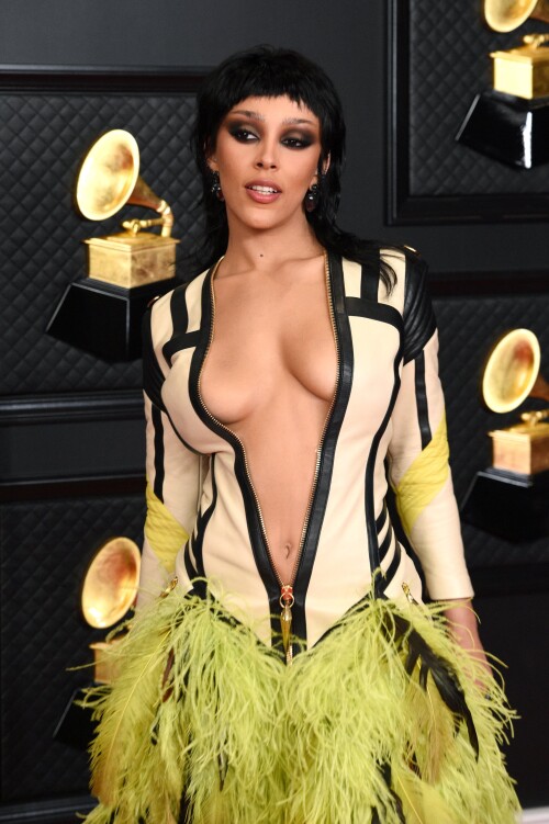 doja-cat-mullet-haircut-grammys-1.md.jpg