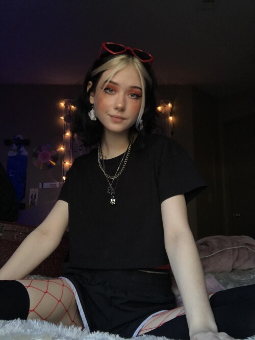 brattydeath2.0 | brattyydeath | brattydeath | cherry_grl Nude Leaked Onlyfans Photo