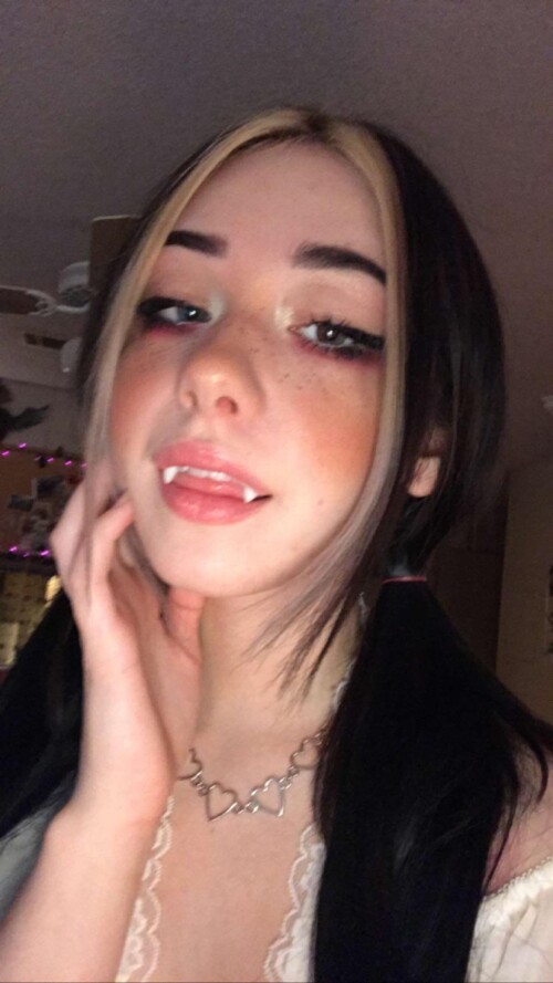 brattydeath2.0 | brattyydeath | brattydeath | cherry_grl Nude Leaked Onlyfans Photo