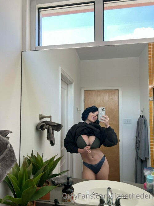 Lizbeth Eden Nude Leaked Onlyfans Photo Lizbeth Eden Nude Leaked Onlyfans Photo