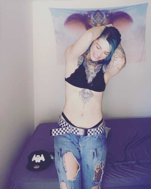 Stephanie Kelly (salem7828, thatonealtmom) Nude Leaked Onlyfans Photo Stephanie Kelly (salem7828, thatonealtmom) Nude Leaked Onlyfans Photo