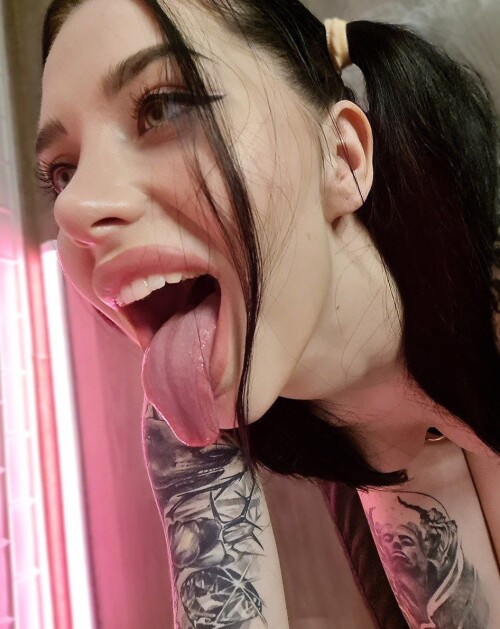 Honey Haze / SonyaSparks19 Nude Leaked Onlyfans Photo Honey Haze / SonyaSparks19 Nude Leaked Onlyfans Photo