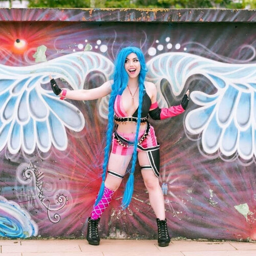 Fegalvão-Jinx-Cosplay-2.md.jpg