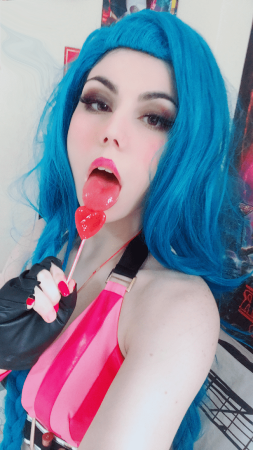 Fegalvao-Jinx-Nude-Cosplay-xx-1.md.png