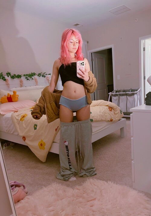 luvcoregf | Fulltime Crybaby Nude Leaked Onlyfans Photo