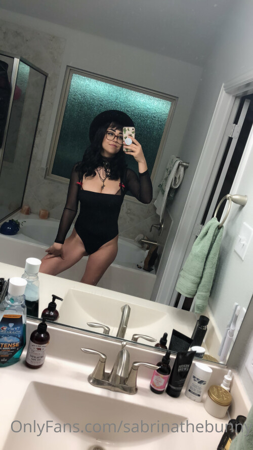 Sabrina Nichole Nude Leaked Onlyfans Photo Sabrina Nichole Nude Leaked Onlyfans Photo