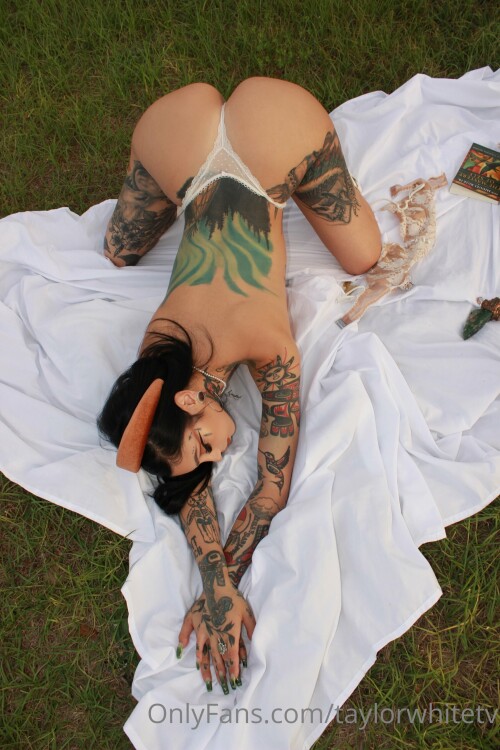 Taylor White | taylorwhitetv Nude Leaked Onlyfans Photo