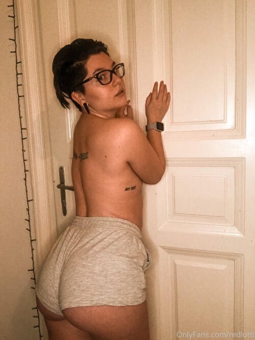 Lotti N / redlotti / lorettasara_n / lorynemeth / lorynem.nev.eth Nude Leaked Onlyfans Photo Lotti N / redlotti / lorettasara_n / lorynemeth / lorynem.nev.eth Nude Leaked Onlyfans Photo
