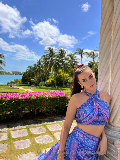 Explorewithsara Nude Leaked Onlyfans Photo Explorewithsara Nude Leaked Onlyfans Photo