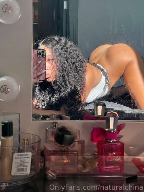 naturalchina / Bubble Booty Nude Leaked Onlyfans Photo naturalchina / Bubble Booty Nude Leaked Onlyfans Photo
