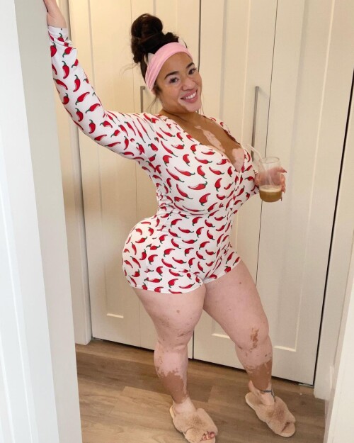 Evie_Spice/YvetteMari Nude Leaked Onlyfans Photo Evie_Spice/YvetteMari Nude Leaked Onlyfans Photo