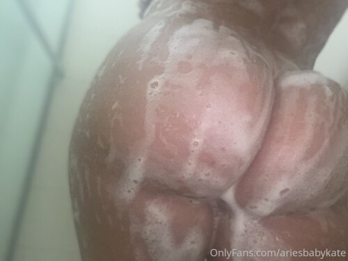 Ariesbabykate / Katelynnmueller / yoisbiiigkate Nude Leaked Onlyfans Photo