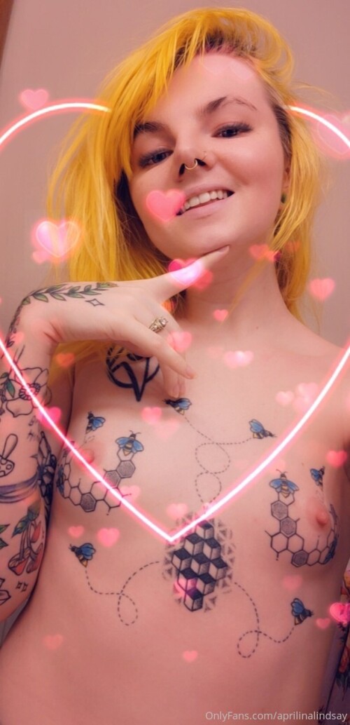 aprilinalindsay Nude Leaked Onlyfans Photo