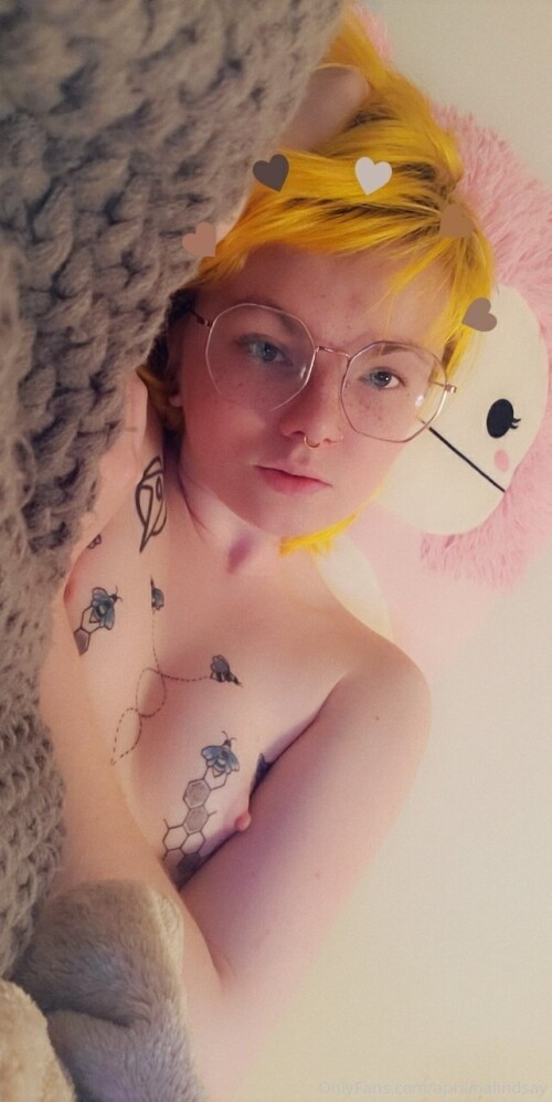 aprilinalindsay Nude Leaked Onlyfans Photo