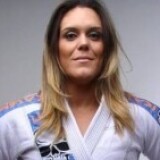 model profile picture